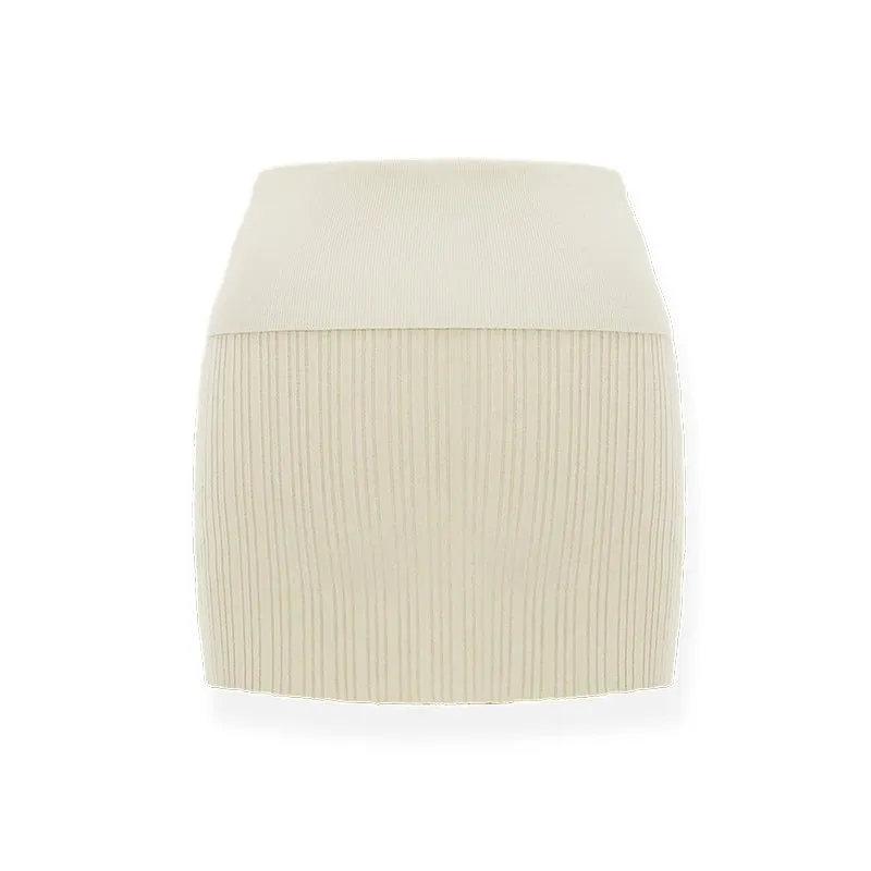 Assorted Colors Set Beige Knit Skirt