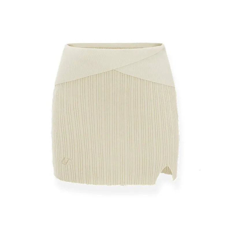 Assorted Colors Set Beige Knit Skirt