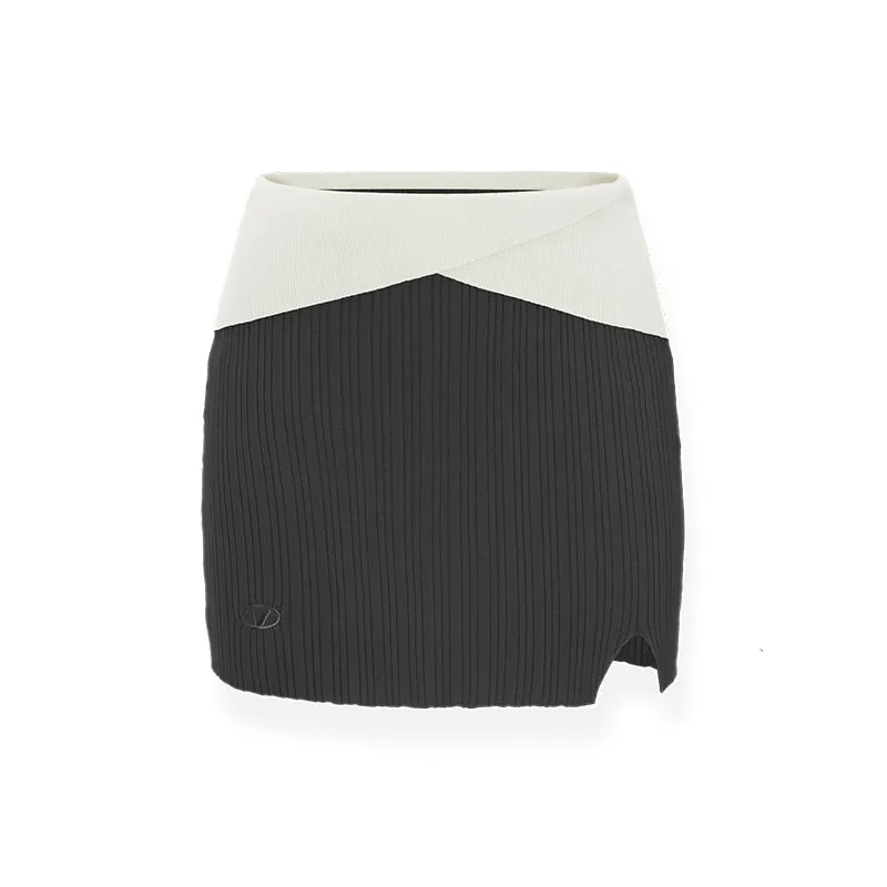 Assorted Colors Set Black Knit Skirt