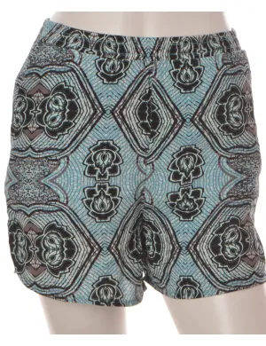 Label Curved Hem Blue Summer Shorts