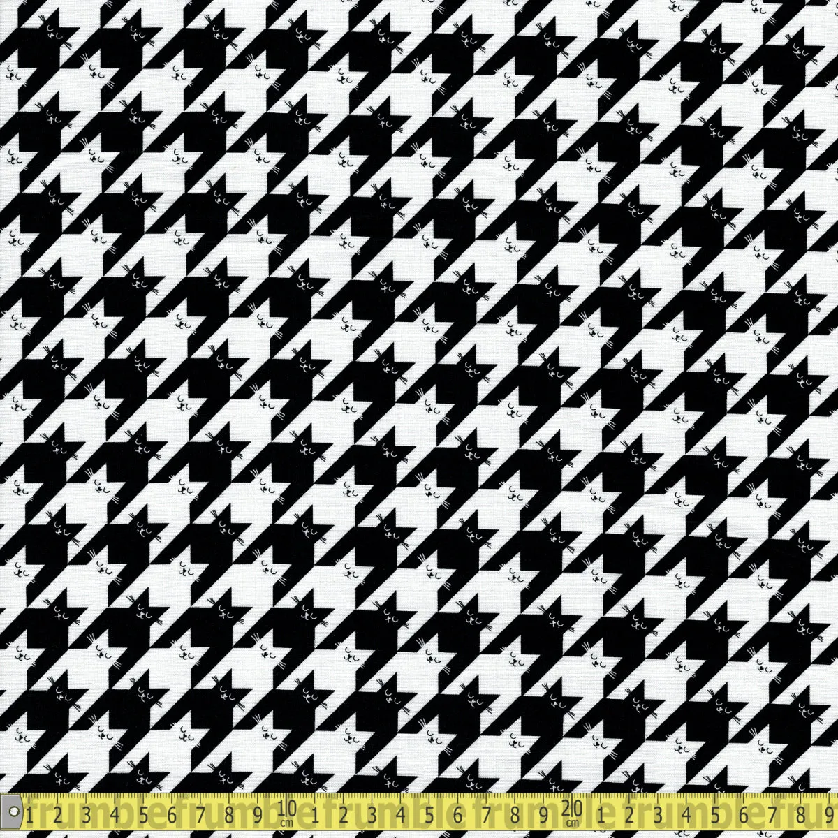 Timeless Treasures Fabric - Kitty Houndstooth - Black