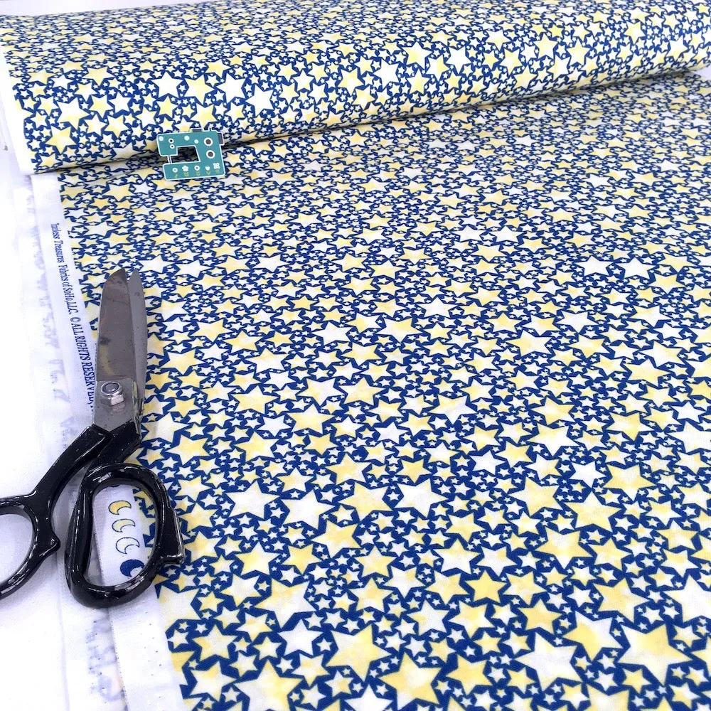 Timeless Treasures - Love You To The Moon And Back - Packed Stars Yellow